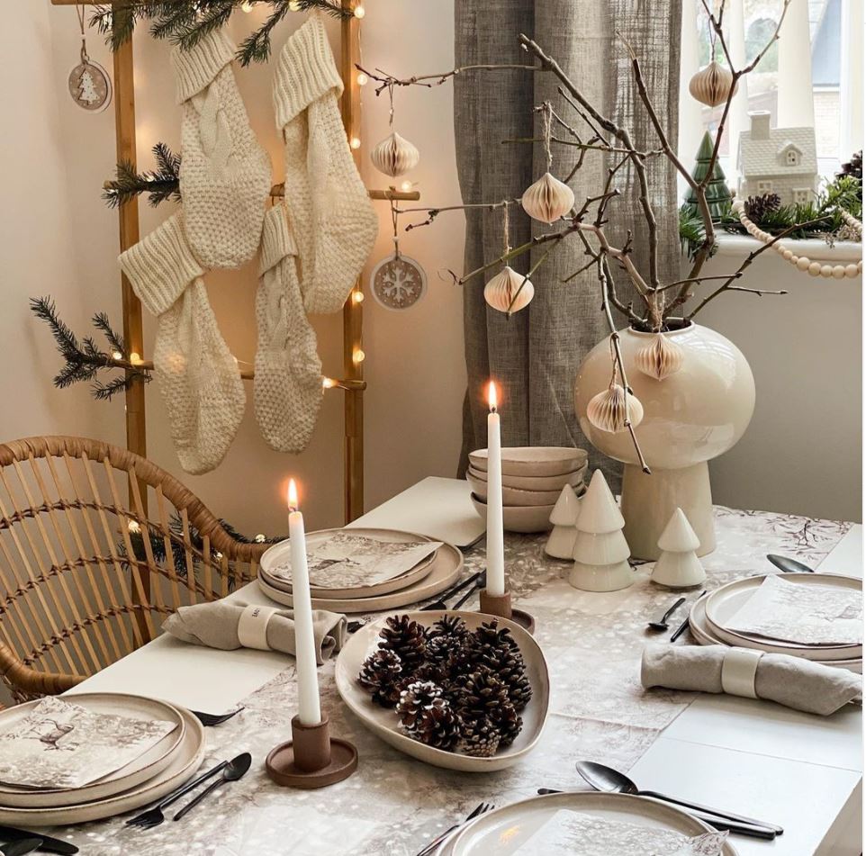 Scandi christmas kitchen table