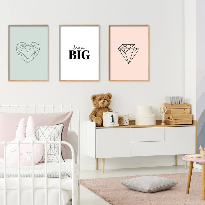 geometric green heart in kids bedroom